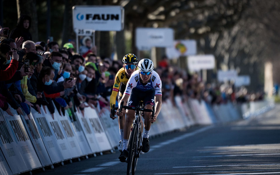 Vansevenant in attacking mode at Ardèche Classic