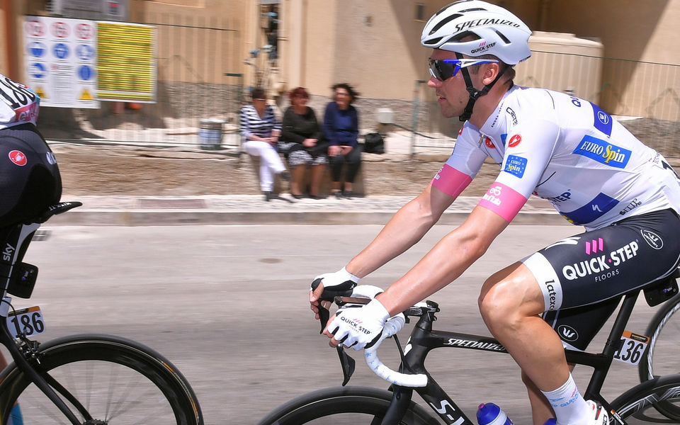 Schachmann comes close to podium on Giro d’Italia stage 5