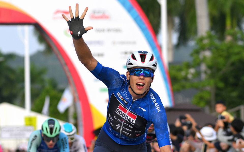 Tour of Guangxi: High five, Paul Magnier!