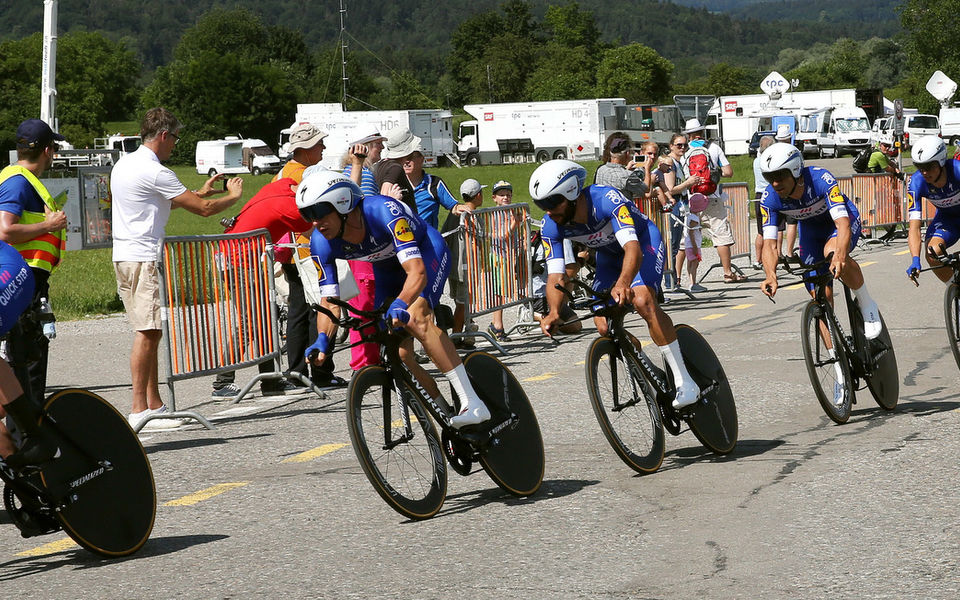 Quick-Step Floors opent Tour de Suisse met 3e plaats