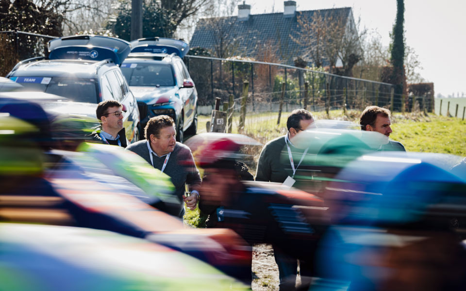 Please Remain Seated: Soudal Quick-Step & AG Insurance – Soudal Launch Safety Video