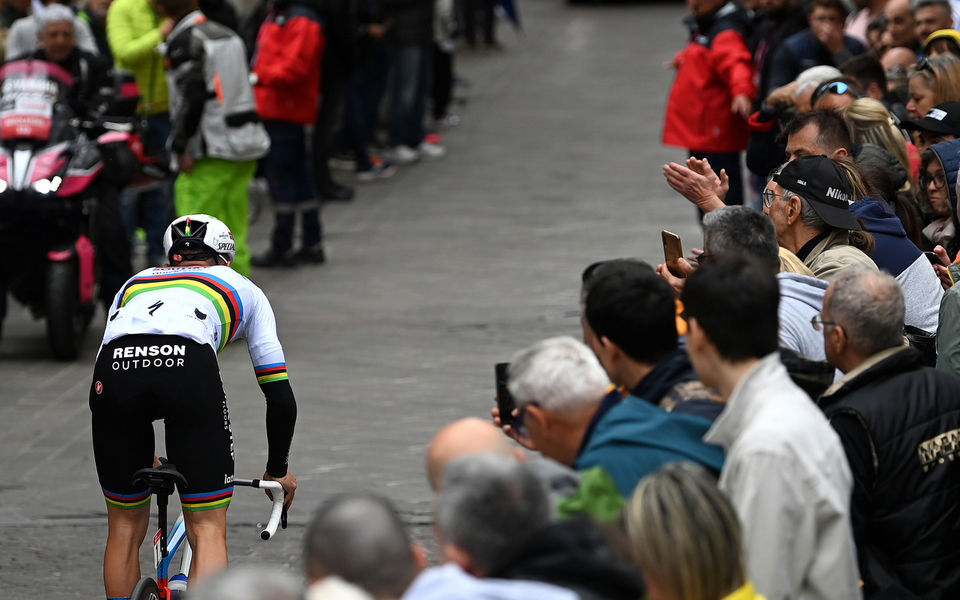 Il Giro: Evenepoel remains well placed ahead of the ITT