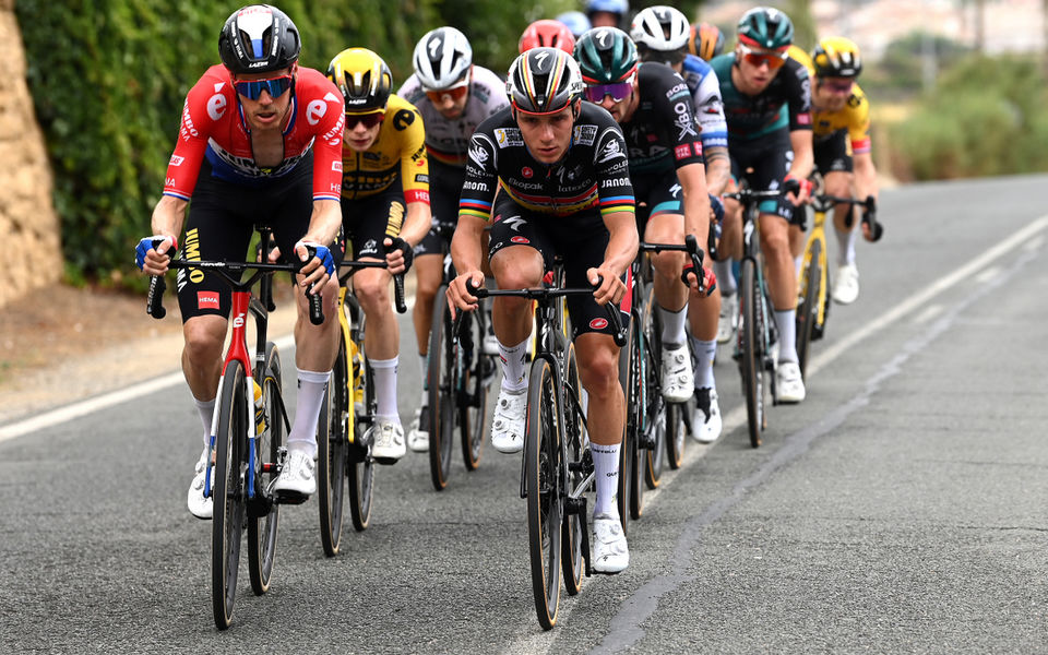 La Vuelta: Evenepoel blijft goed geplaatst in klassement