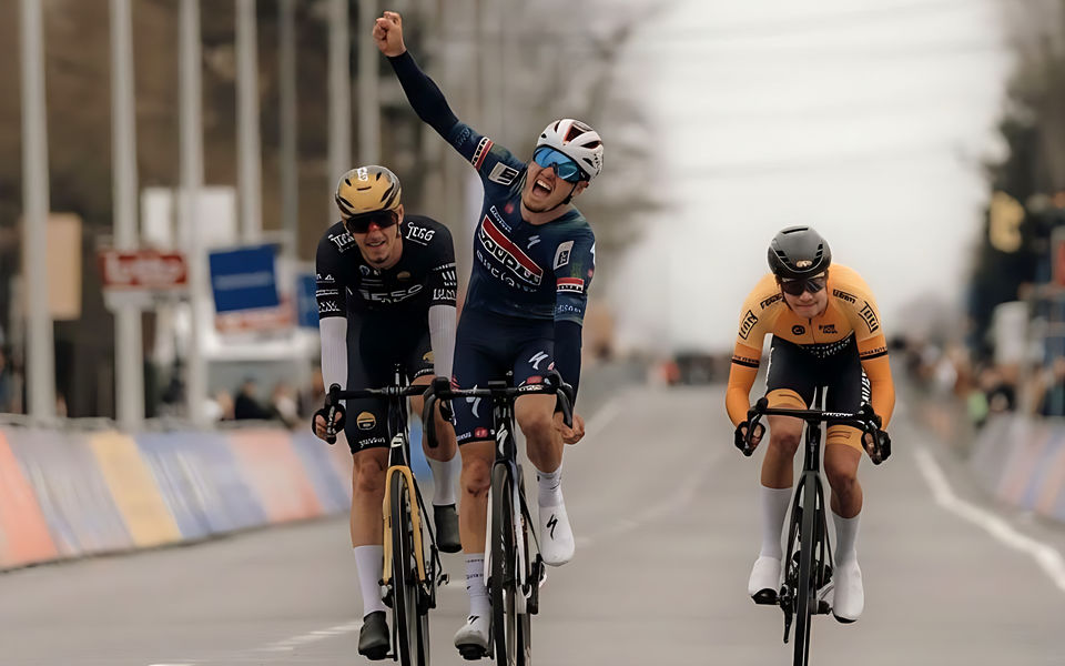 Simon Defrance sprints to victory at Kuurne-Brussels-Kuurne Junior