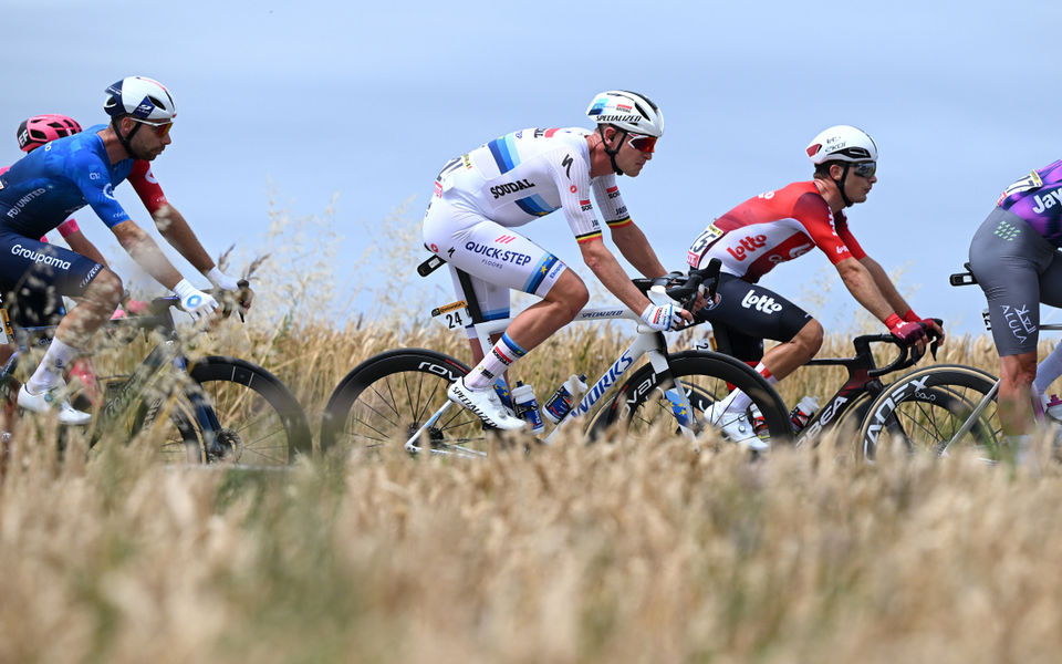 Tour de France: waaiers zorgen voor chaos