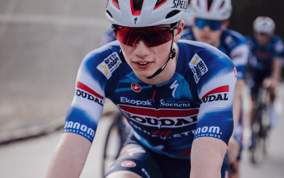 Thibaut Van Damme wins in Denderwindeke