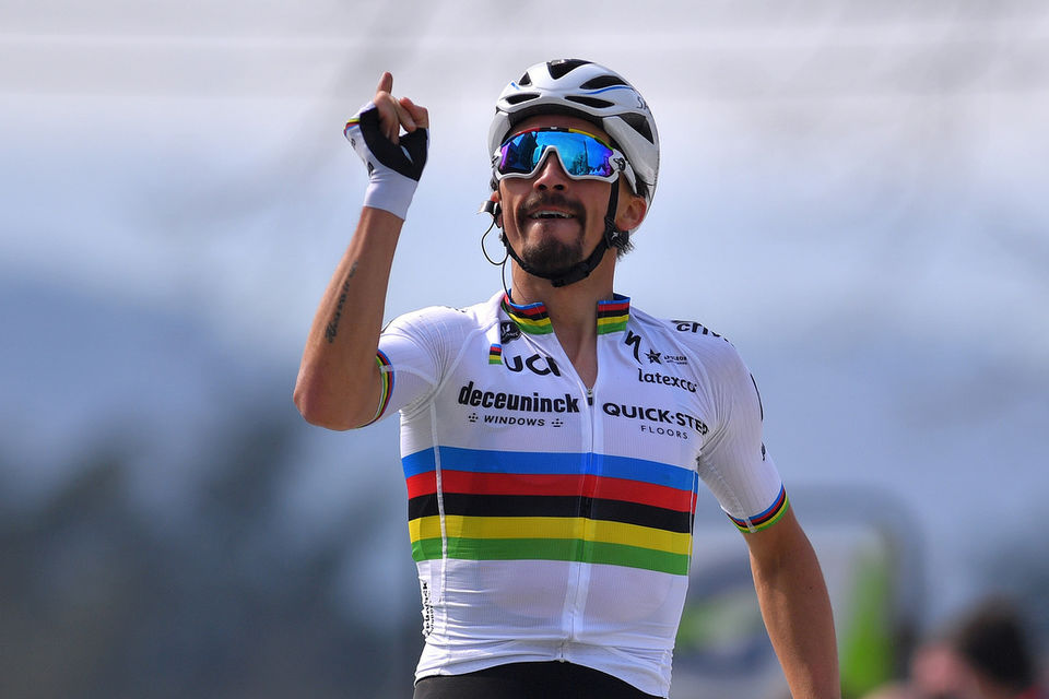 Julian Alaphilippe: “Elke zege in de regenboogtrui is speciaal”