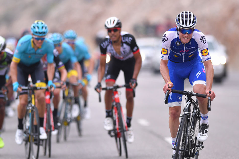 Tour of Oman De La Cruz en De Plus in top-20 op Green Mountain