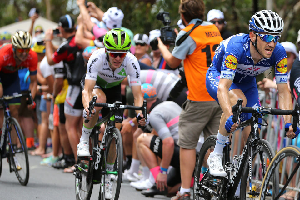 Tour Down Under: Devenyns imponeert op Willunga Hill