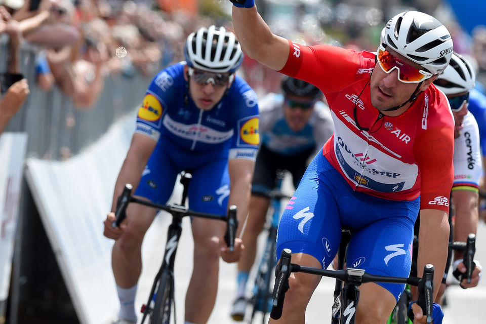 Viviani hat-trick in Adriatica Ionica