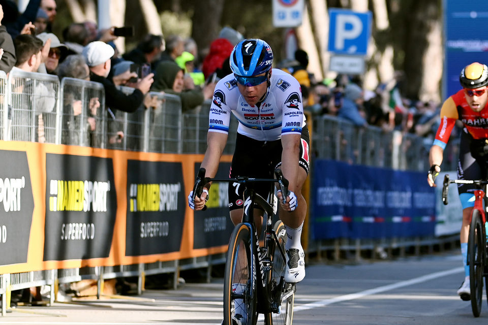 A crash-marred finale in Hungary