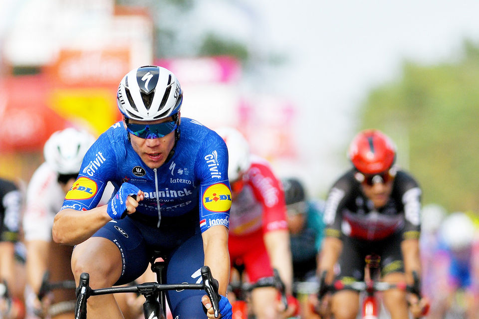 Fabio Jakobsen takes emotional win in Wallonie