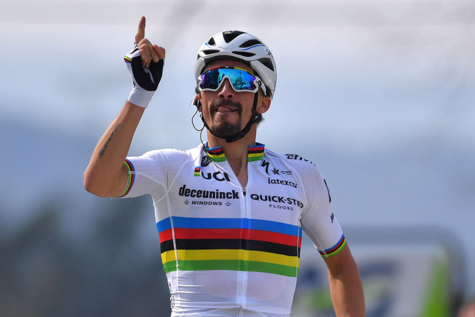 World Champion Julian Alaphilippe wins Flèche Wallonne