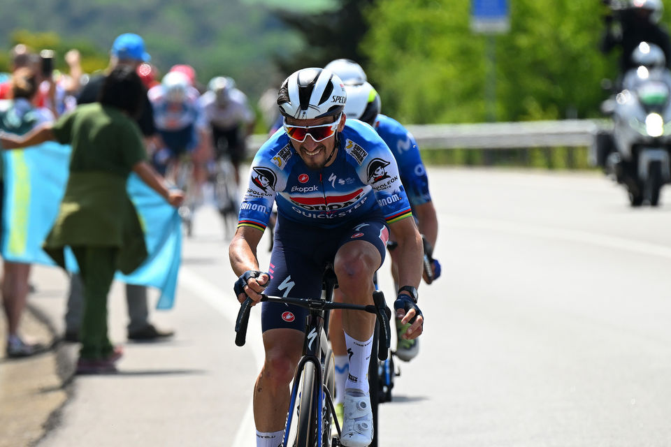 Il Giro: Alaphilippe second on Tuscany’s white roads