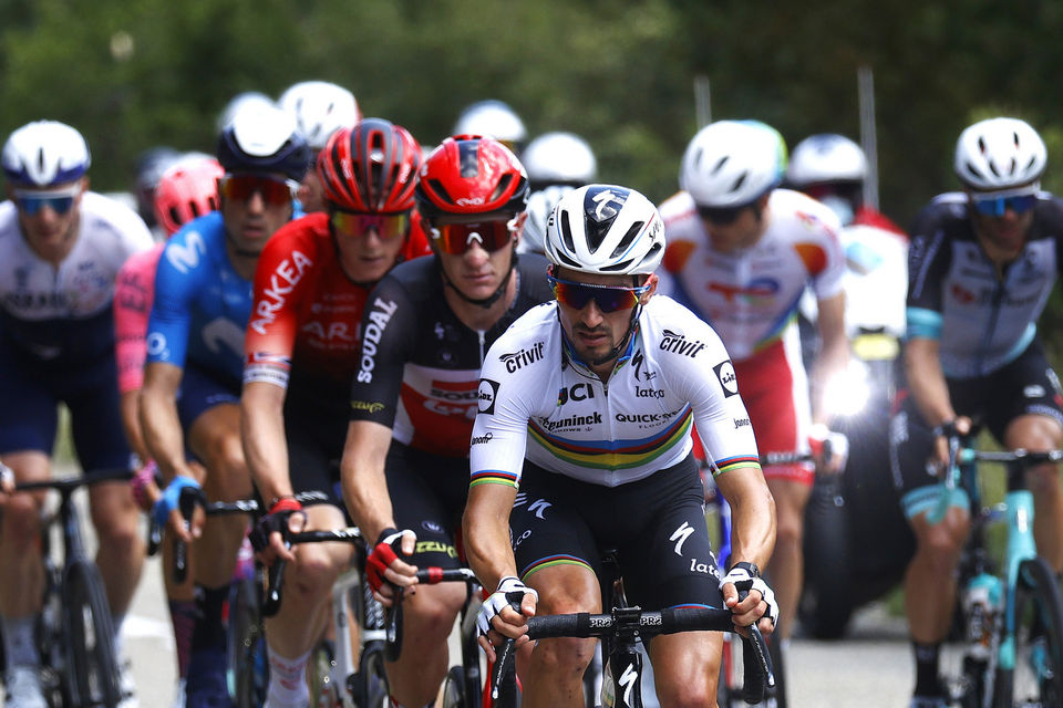 Alaphilippe in the break again at Le Tour