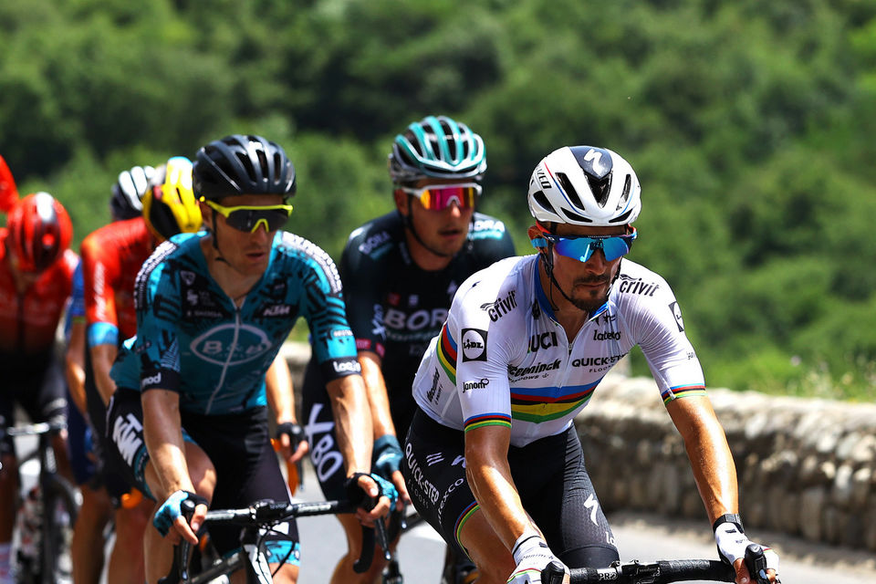 Tour de France: Alaphilippe trekt in het offensief in Pyreneeën