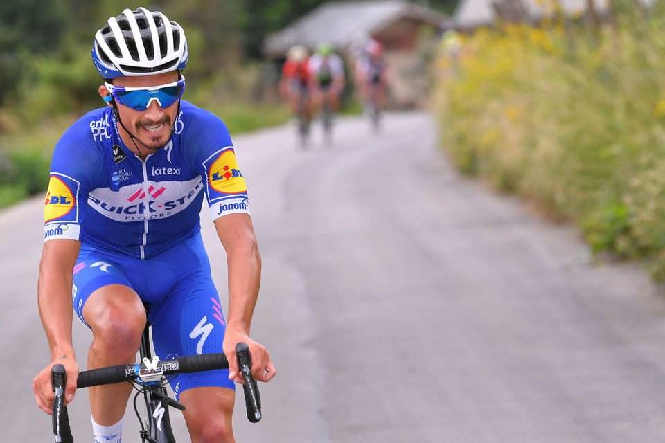 Alaphilippe collects first medal at the Nationals