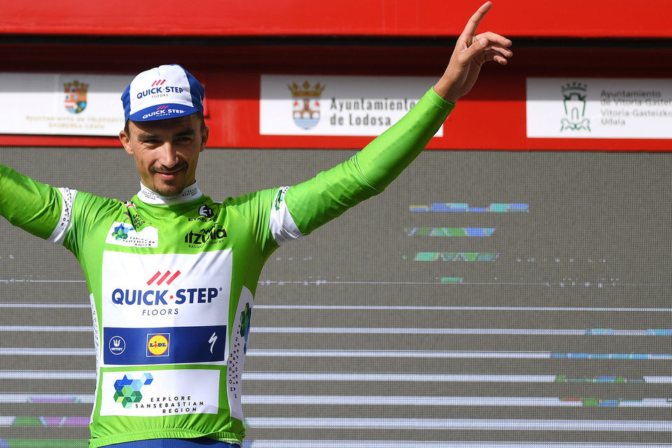 Alaphilippe verruilt geel voor groen in Pais Vasco