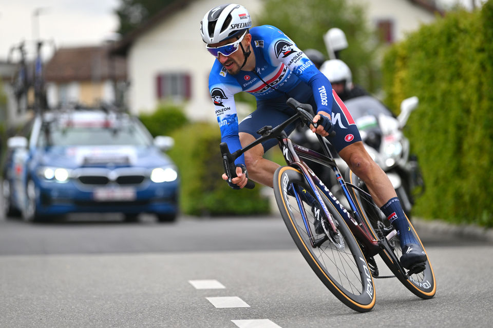 Alaphilippe start met podiumplaats in Romandie