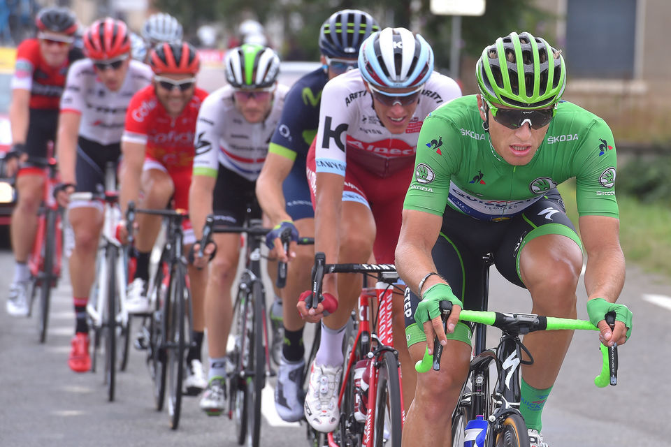 Tour de France: Kittel retains green jersey after crosswinds stage