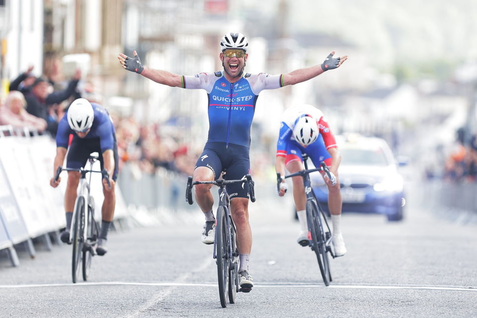 Mark Cavendish in de wolken na nieuwe titel