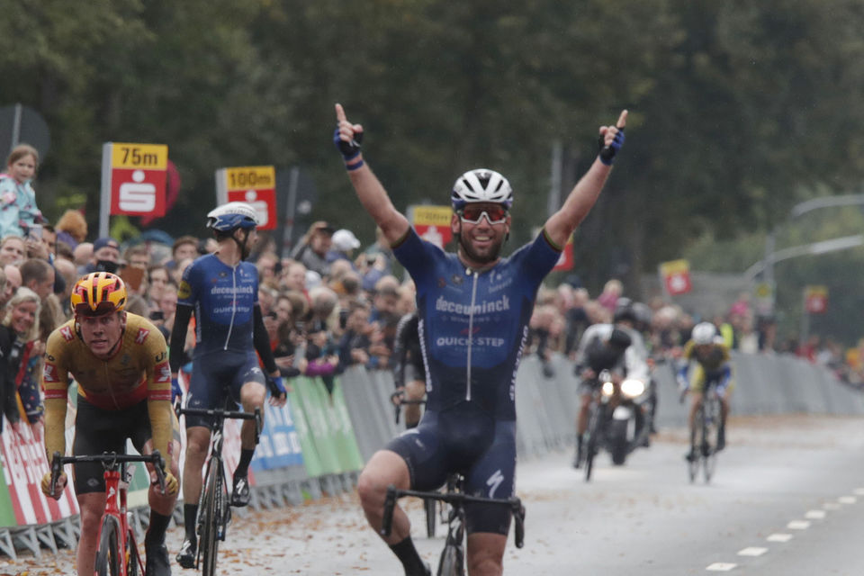 Mark Cavendish wins Münsterland Giro