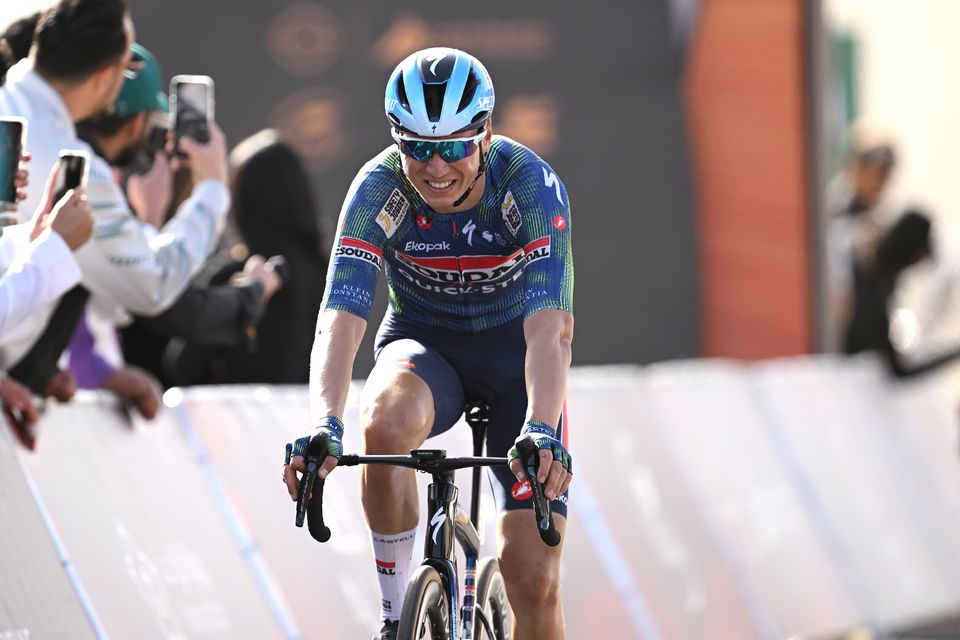 Vansevenant again in the top ten