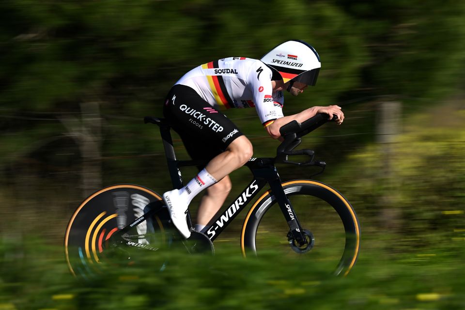 Schachmann inches closer to top ten