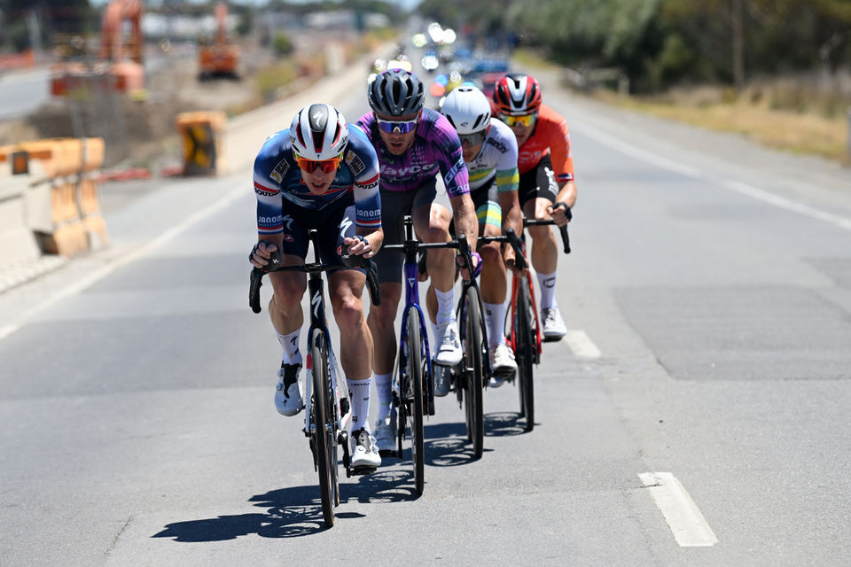 Tour Down Under: Eenkhoorn on the attack