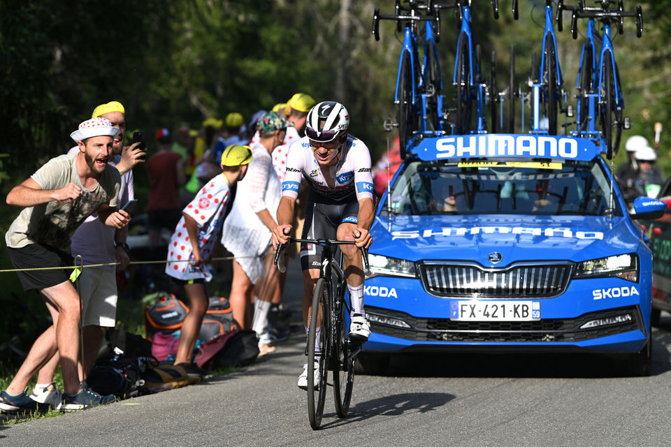 Tour de France: Evenepoel stelt witte trui vrijwel veilig