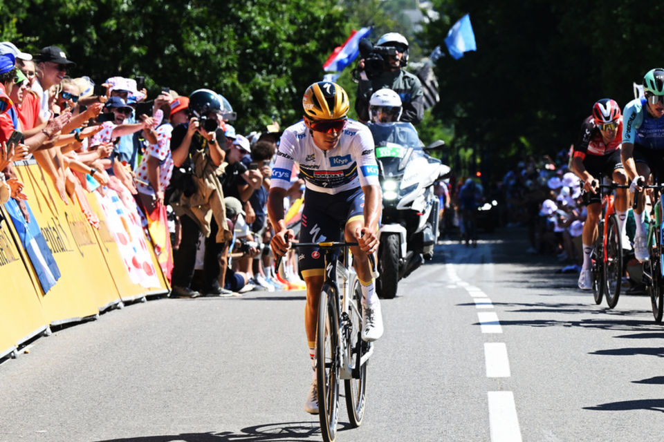 Le Tour: A punchy finish on Mûr-de-Bretagne
