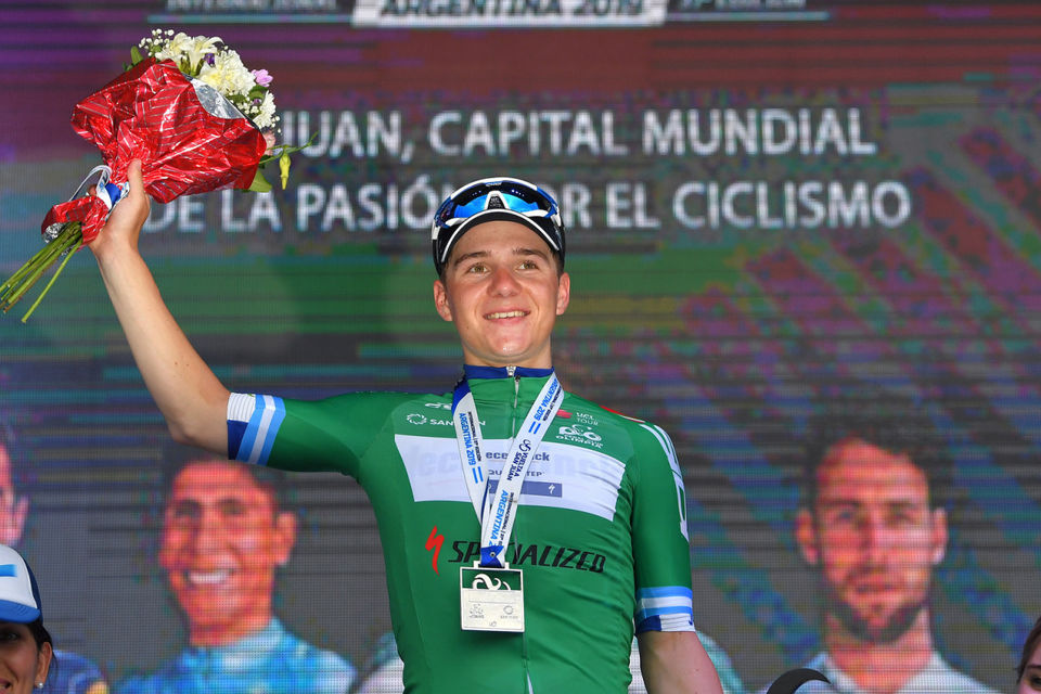 Remco Evenepoel wint jongerentrui in San Juan