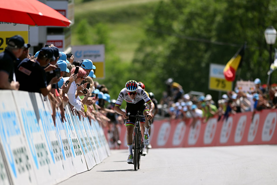 Tour de Suisse: Evenepoel toont karakter in bergen