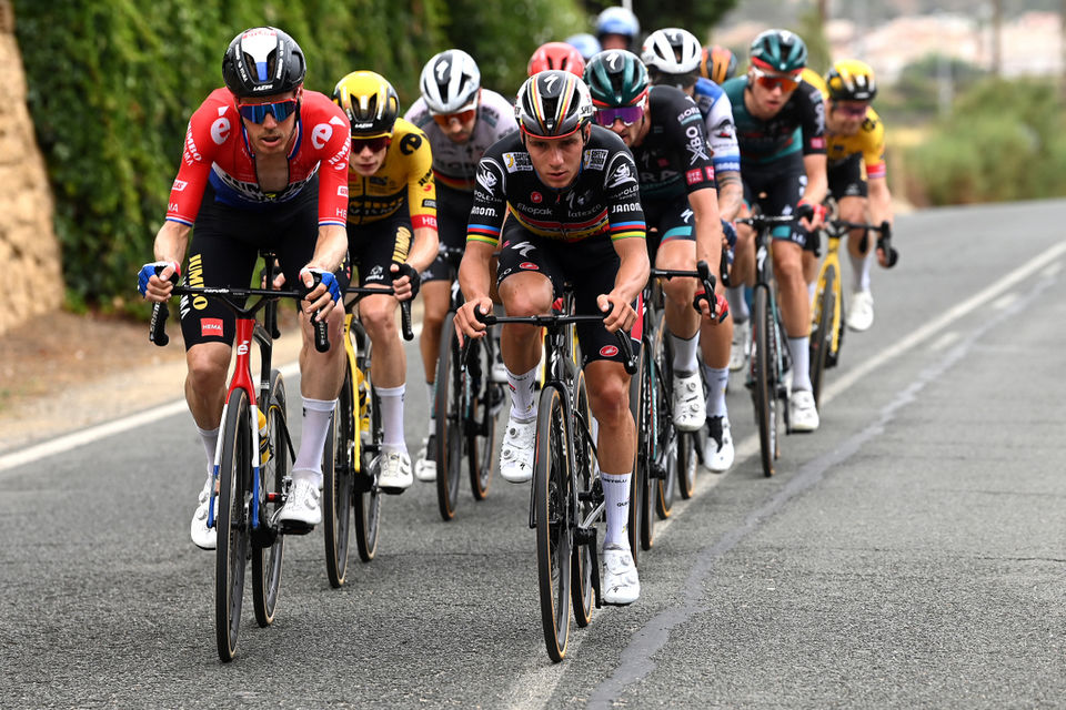 La Vuelta: Evenepoel blijft goed geplaatst in klassement