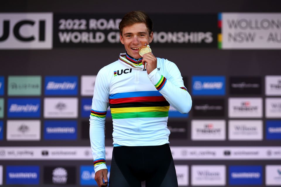 Remco Evenepoel is de nieuwe wereldkampioen