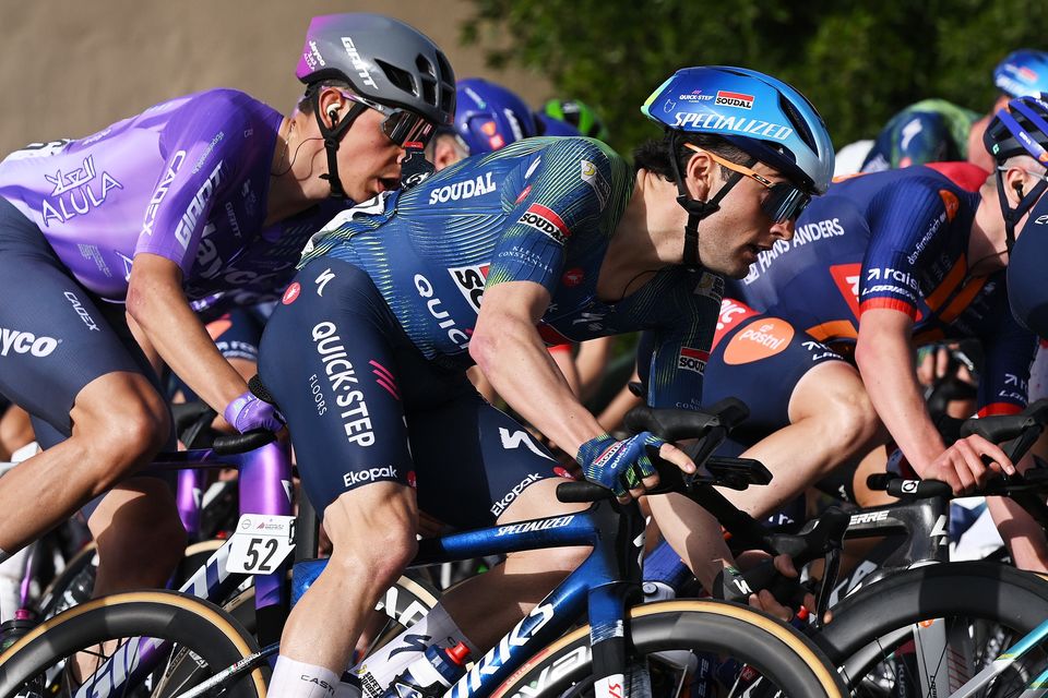 More echelon action in the desert