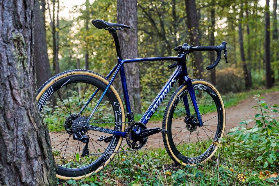 ‘Frozen Ground’: Stybar’s Custom Specialized Crux