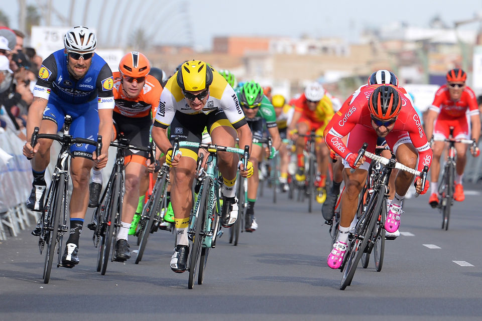 Valenciana: Boonen 4e in hectische sprint