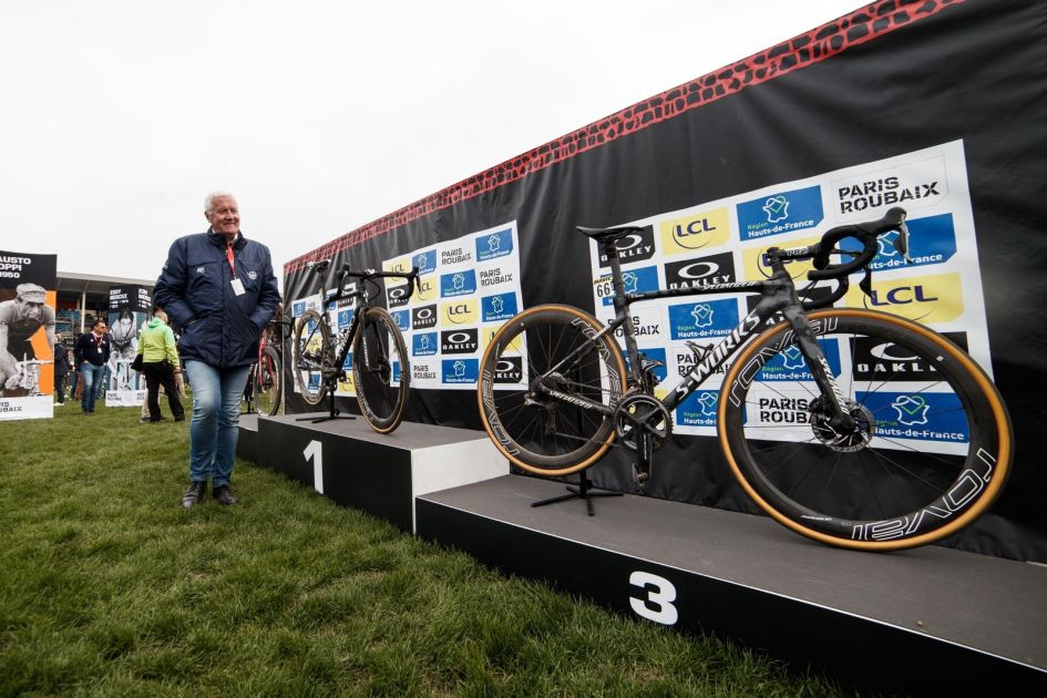 Paris roubaix 2019 bikes sale