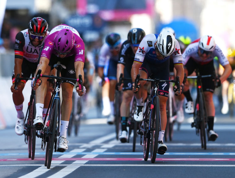 Giro d’Italia: Close but no cigar for Cavendish