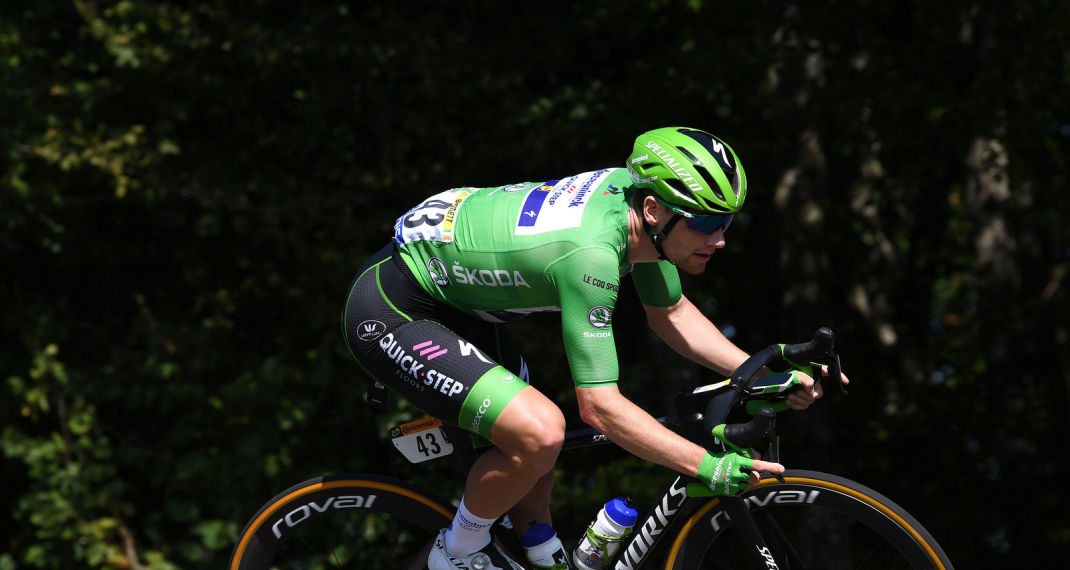 prieel niezen Controversieel Tour de France: Bennett strengthens grip on green jersey | Soudal  Quick-Step Pro Cycling Team