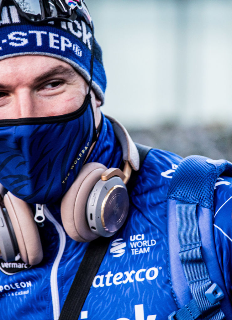 The Wolfpack mask blue with wolf design