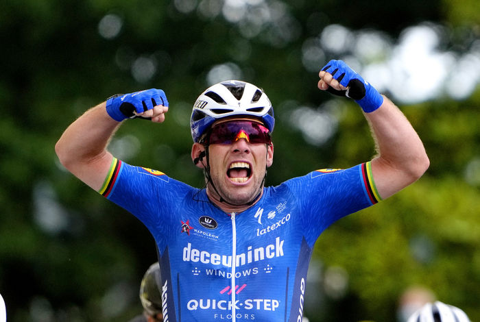 Tour de France: Mark Cavendish back at the top